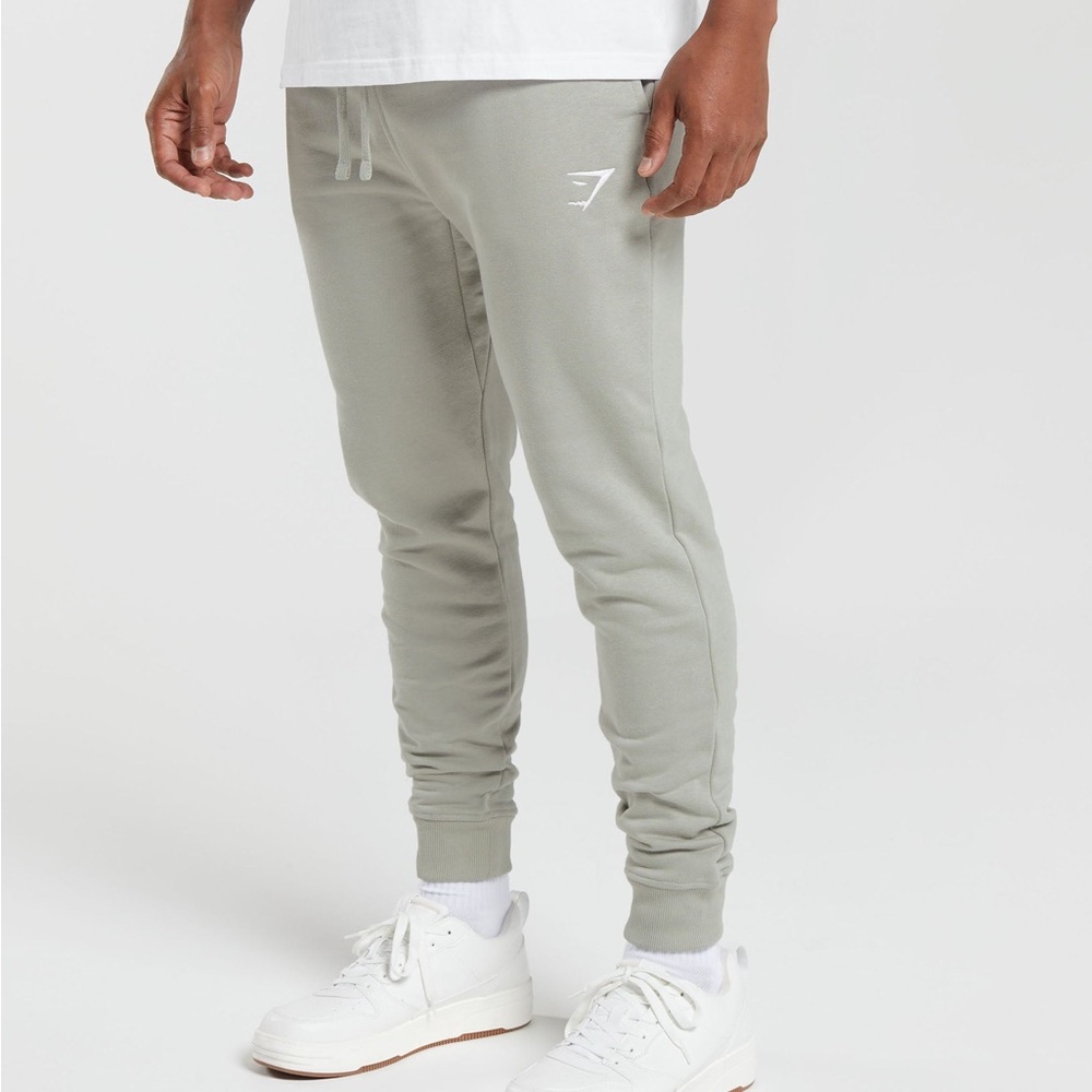 Gymshark Men’s Crest Joggers Light Green Lightweight Size Medium Gym Workout